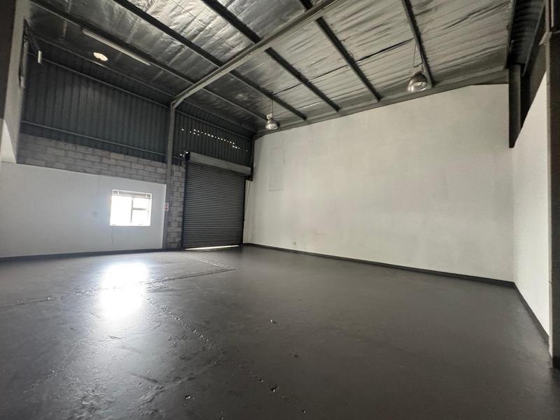 To Let commercial Property for Rent in Newton Park Eastern Cape